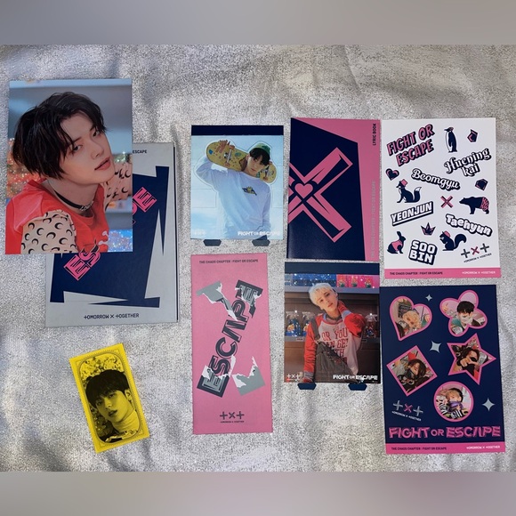 Tomorrow X Together Fight or Escape : Fight and Escape: Together bundle - Picture 7 of 12